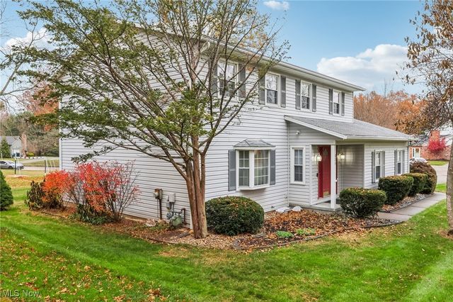 320 High Point Drive, Wadsworth, OH 44281