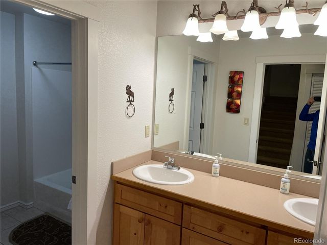 27 Lake Ridge Circle 1840, Dillon, CO 80435