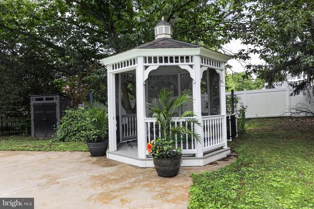 6 JENNIFER, Churchville, PA 18966