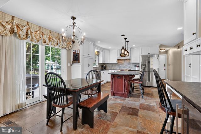 6 JENNIFER, Churchville, PA 18966
