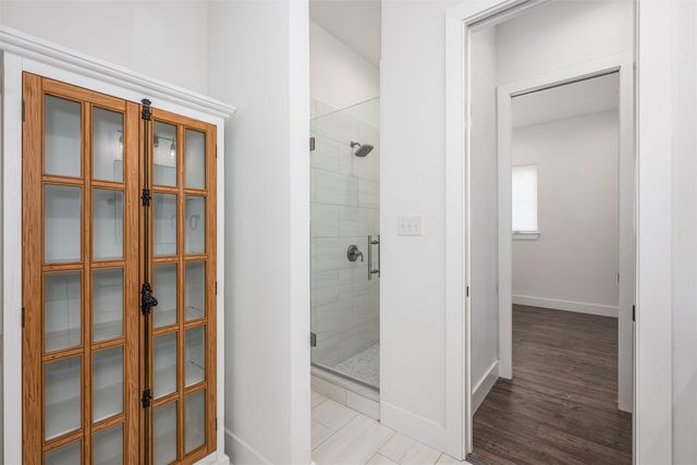 653 Enchanted Isles Drive, Mabank, TX 75156