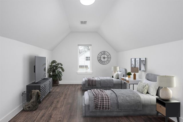 653 Enchanted Isles Drive, Mabank, TX 75156