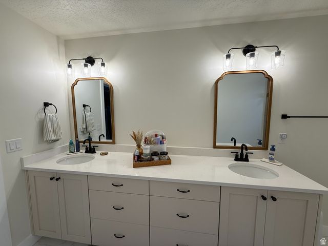 2060 W 850 S, Layton, UT 84041