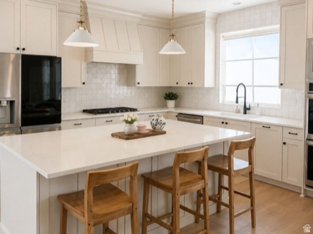 2060 W 850 S, Layton, UT 84041