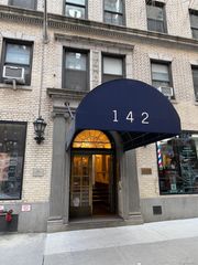 142 E 49th Street 5B, New York (manhattan), NY 10017