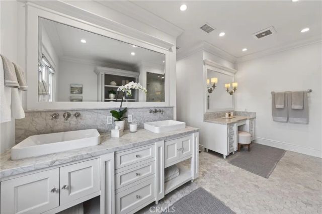 1632 W 10th, San Pedro, CA 90732