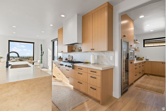 1057 W SEASONS VIEW CT, Lehi, UT 84048