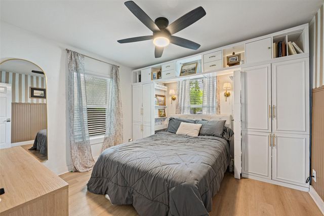1103 Brass ST A, Austin, TX 78702