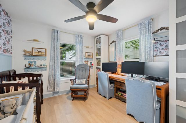 1103 Brass ST A, Austin, TX 78702