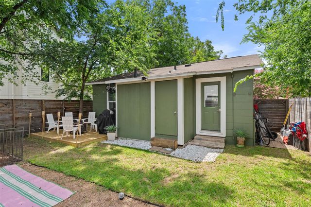 1103 Brass ST A, Austin, TX 78702