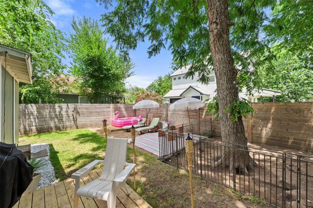 1103 Brass ST A, Austin, TX 78702