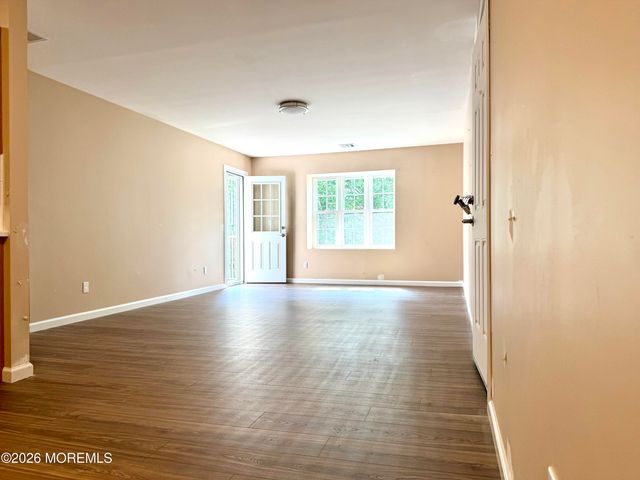 231 Atlantic Street 23, Keyport, NJ 07735