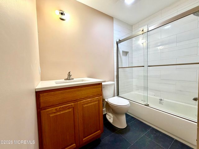 231 Atlantic Street 23, Keyport, NJ 07735