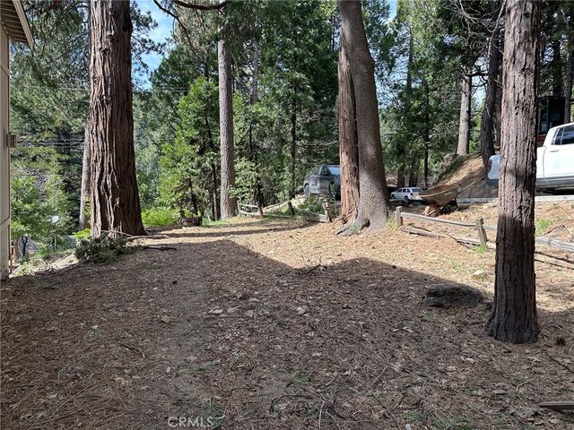 2551 Rim Of The World Drive, Running Springs, CA 92382