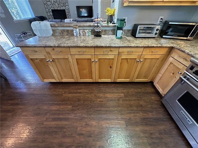 2551 Rim Of The World Drive, Running Springs, CA 92382