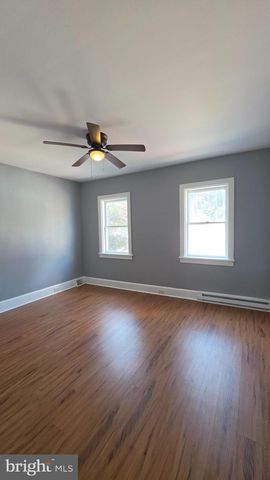 1242 MUHLENBERG ST, Reading, PA 19602