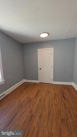 1242 MUHLENBERG ST, Reading, PA 19602