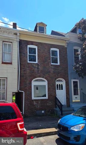 1242 MUHLENBERG ST, Reading, PA 19602