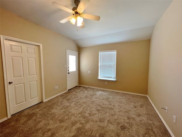 120 Sunburst Court, Weatherford, TX 76087