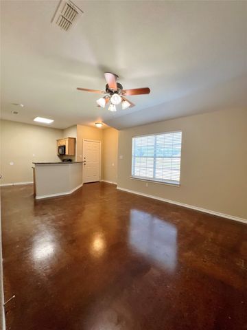 120 Sunburst Court, Weatherford, TX 76087