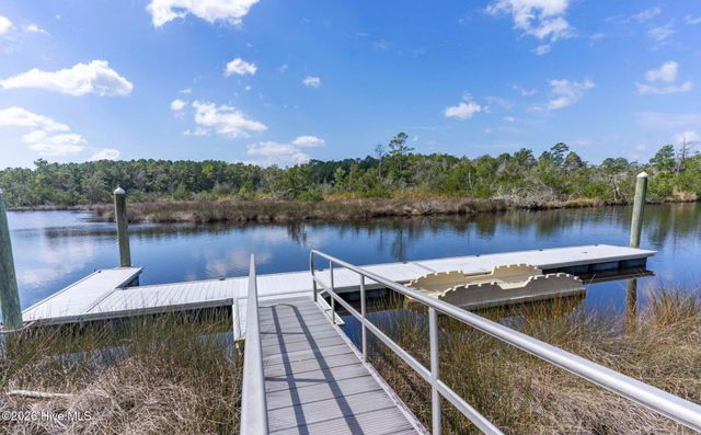 258 Kings Creek Crossing, Holly Ridge, NC 28445