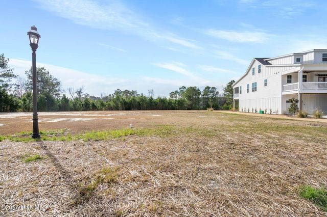 258 Kings Creek Crossing, Holly Ridge, NC 28445