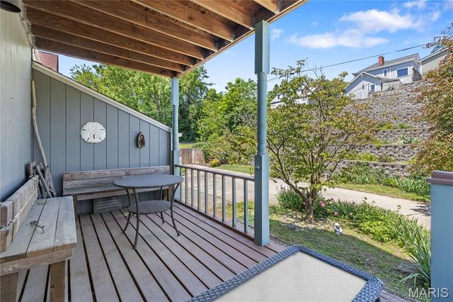 436 E 3rd Street A, Alton, IL 62002