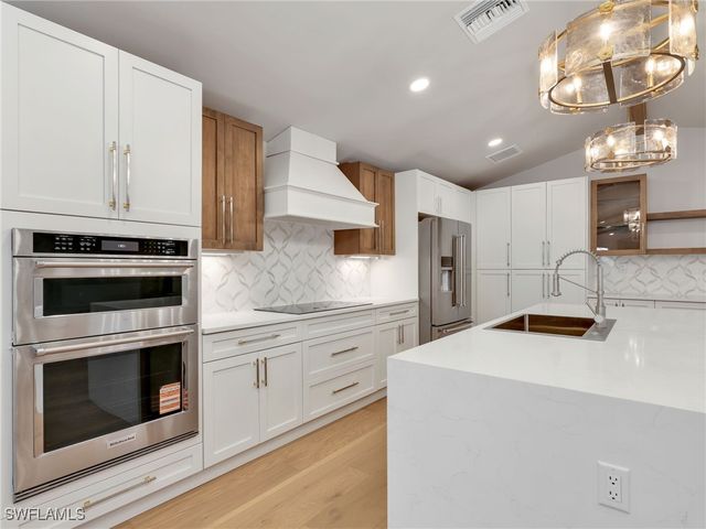 1803 Imperial Golf Co BLVD, Naples, FL 34110