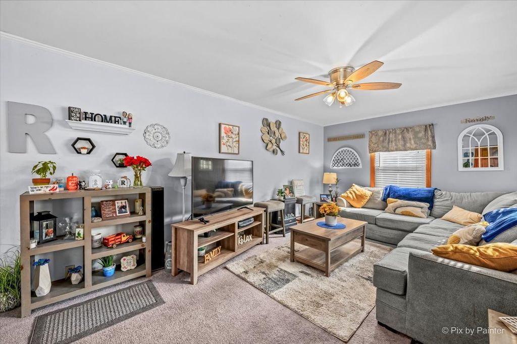 249 W Butterfield Road, Elmhurst, IL 60126 — photo 3