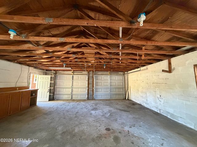 85139 RADIO Avenue, Yulee, FL 32097