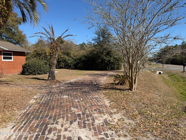 85139 RADIO Avenue, Yulee, FL 32097