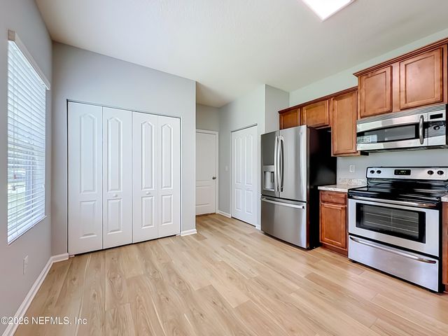 393 SERVIA Drive, St. Johns, FL 32259