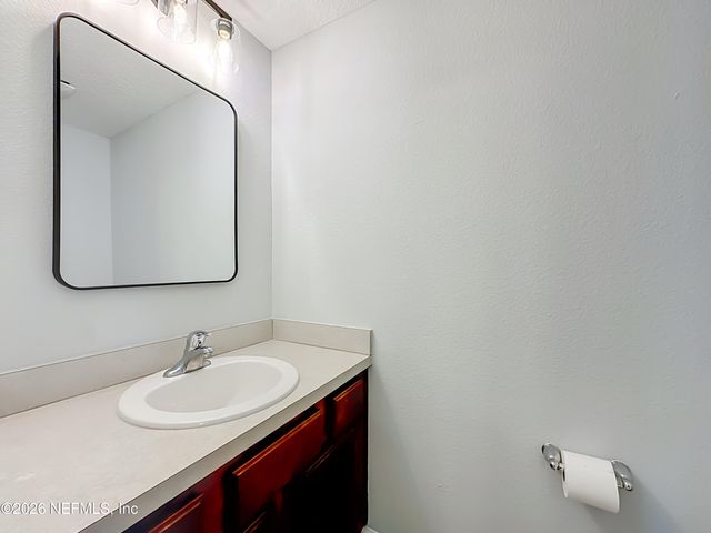 393 SERVIA Drive, St. Johns, FL 32259