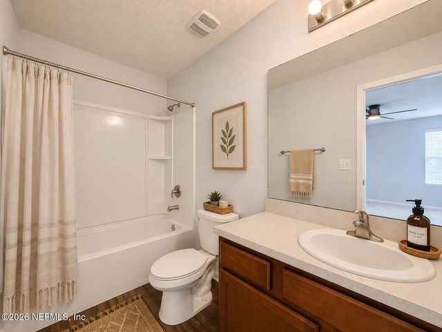 393 SERVIA Drive, St. Johns, FL 32259