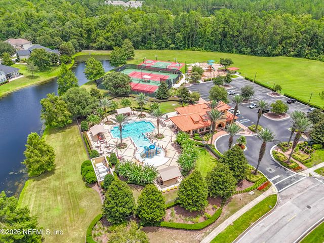 393 SERVIA Drive, St. Johns, FL 32259