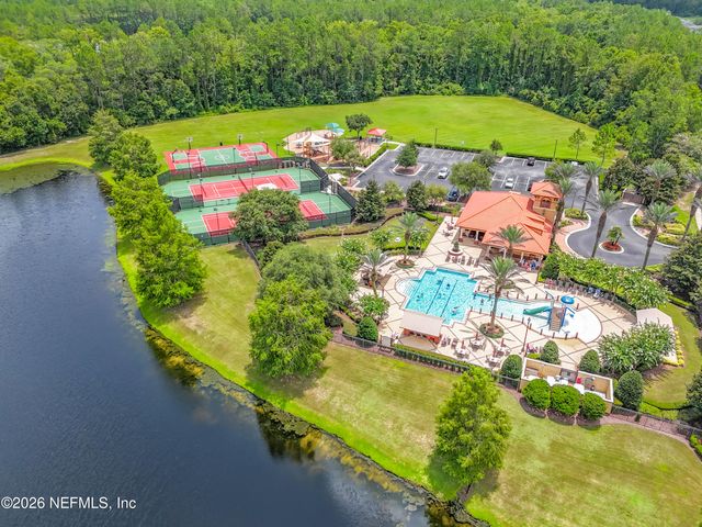 393 SERVIA Drive, St. Johns, FL 32259