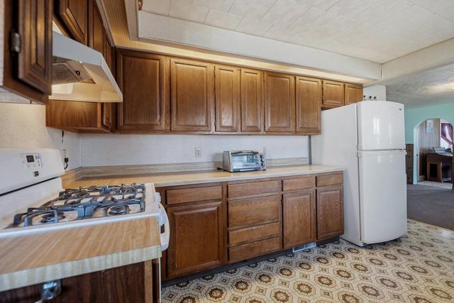 707 CLEVELAND AVENUE, Algoma, WI 54201