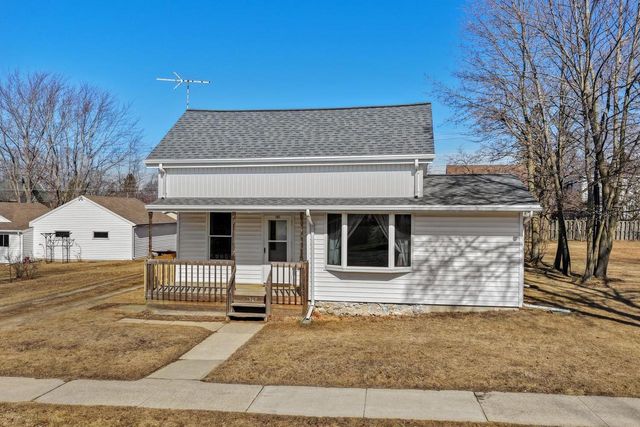 707 CLEVELAND AVENUE, Algoma, WI 54201