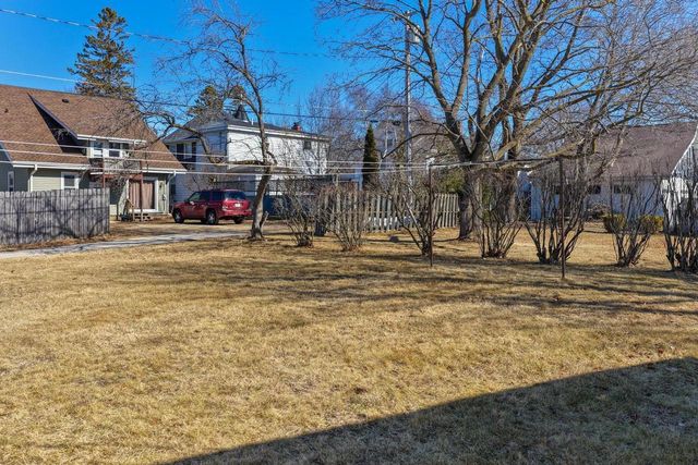 707 CLEVELAND AVENUE, Algoma, WI 54201