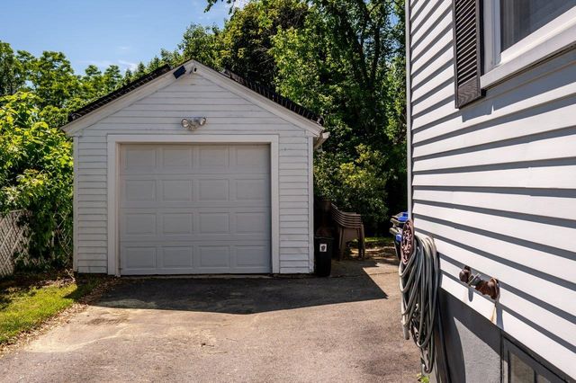 20 Upland Street, Manchester, NH 03102