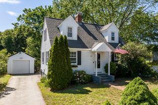 20 Upland Street, Manchester, NH 03102