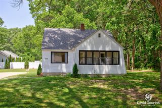 17 N Division Avenue, Holland, MI 49424