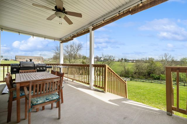 261 Deer Run, Lancaster, KY 40444