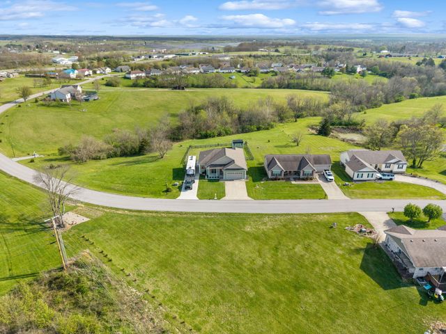 261 Deer Run, Lancaster, KY 40444