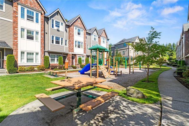 1912 113th Place SE, Everett, WA 98208