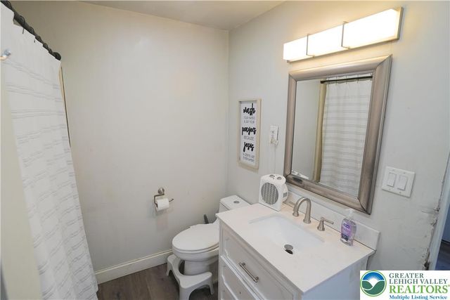 3863 Mauch Chunk Road, Allentown City, PA 18104