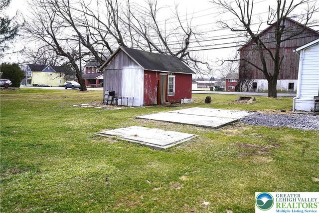 3863 Mauch Chunk Road, Allentown City, PA 18104