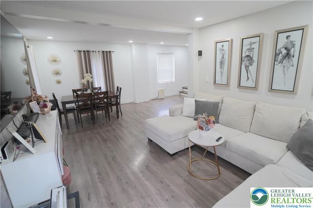 3863 Mauch Chunk Road, Allentown City, PA 18104