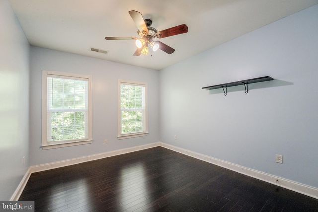 7812 LAKE DR, Manassas, VA 20111