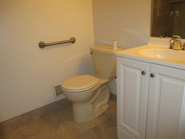 35907 Fierimonte Drive, Clinton Twp, MI 48035